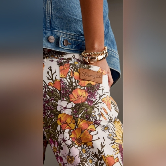 NWT Free People X Wrangler Wanderer Floral Flare Jeans - Picture 5 of 9